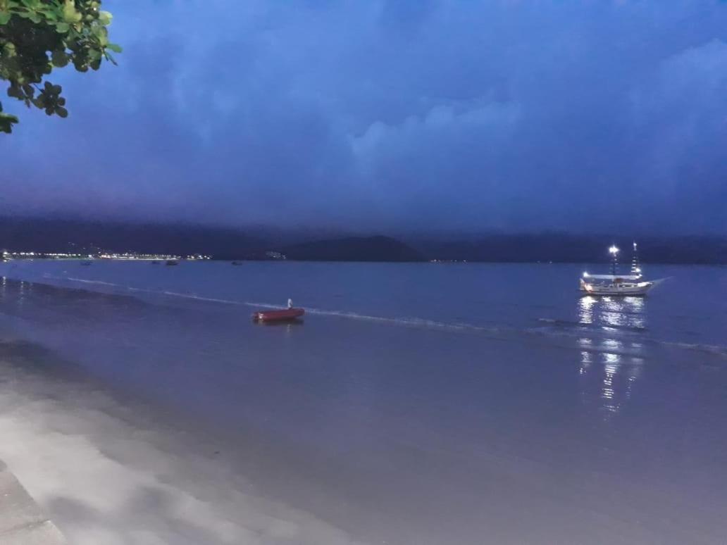 Wembley Beach Apto Duplo 703 E 702 Ubatuba Buitenkant foto
